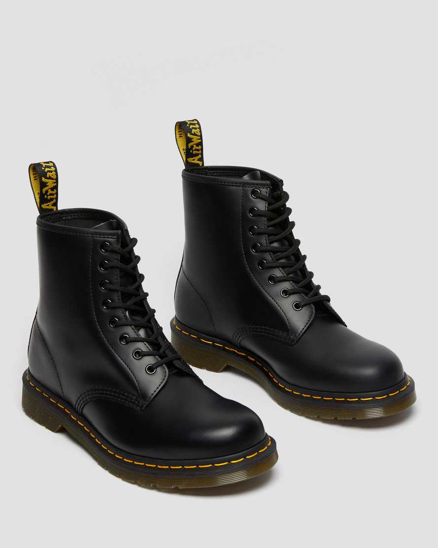 Mens doc 2025 martens australia