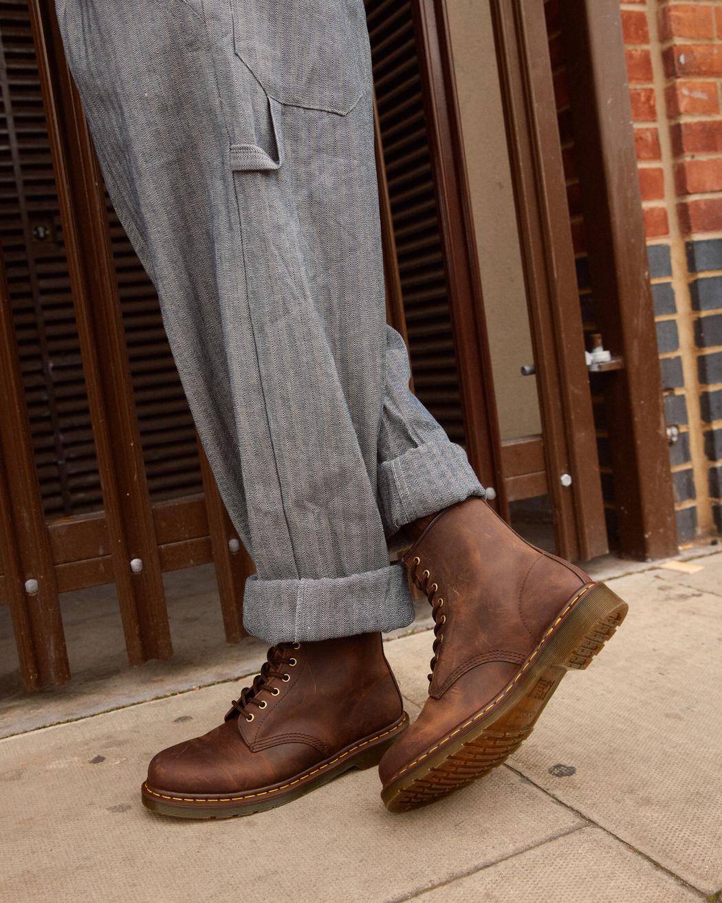 1460 crazy horse dr on sale martens